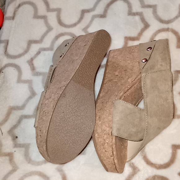 NWOT Justfab heel slip on. Brushed suede - Picture 5 of 5